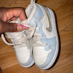 Nike Kids White and Light Blue Sneakers